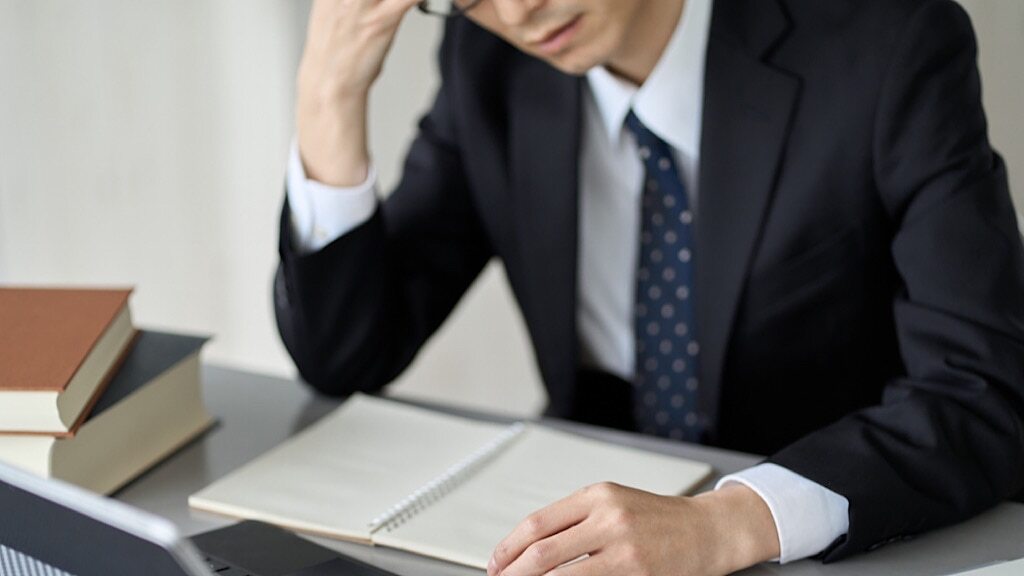 なぜ起業に失敗する？失敗する人の特徴と成功するためのコツを解説