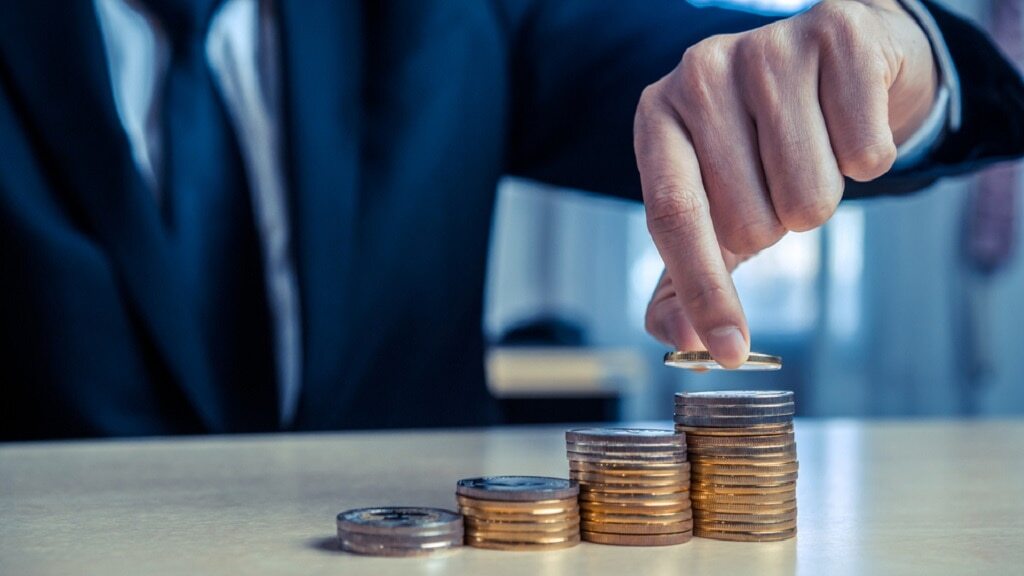設備投資13％増！中小企業経営者が急務の設備投資と補助金とは