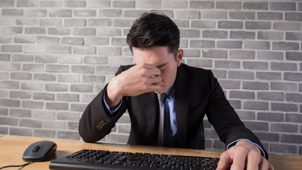 人が定着しない会社の特徴は？デメリット・対策を解説