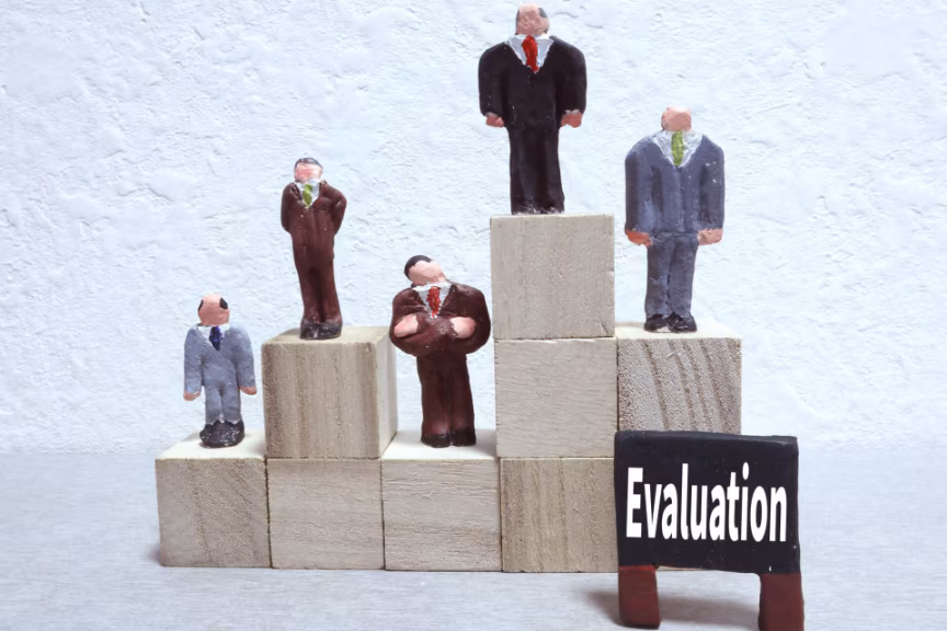 ⼈事考課を悪⽤した企業の末路とは？労働トラブルに注意