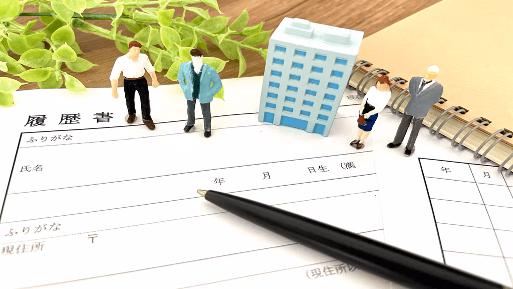 採用コストを削減する方法8選｜原因・推移・相場などを解説