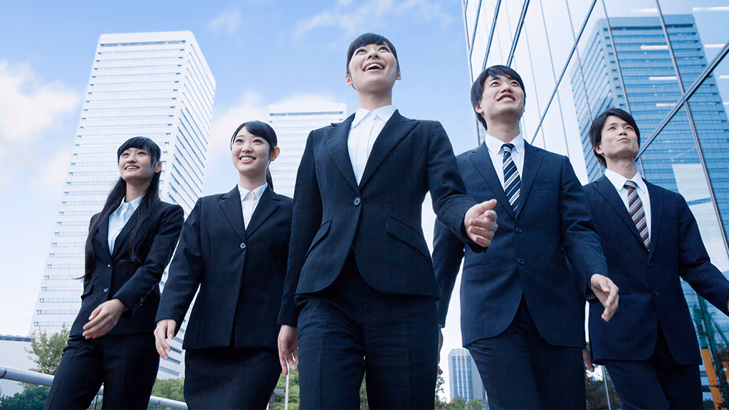 幹部候補生を育成する人材育成術とは？若手従業員の教育方法を解説サムネイル画像